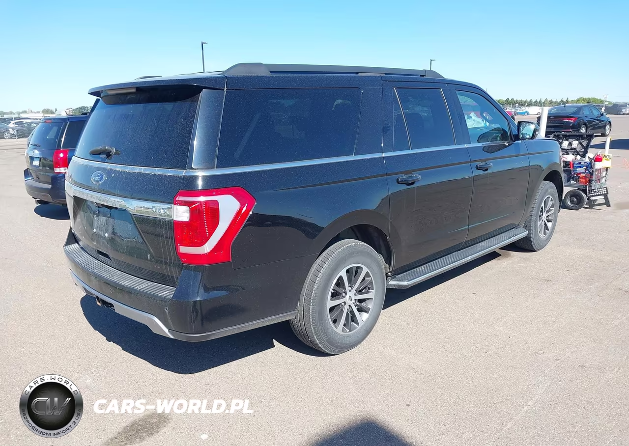 2018 Ford Expedition Max Xlt VIN:1FMJK1JT3JEA15850 - 4