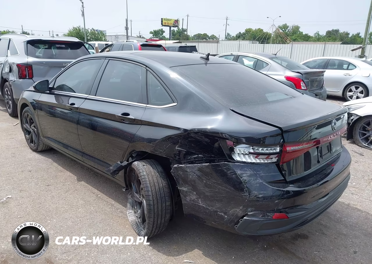 2025 Volkswagen Jetta 1.5T Se VIN:3VW7X7BU8SM032016 - 3