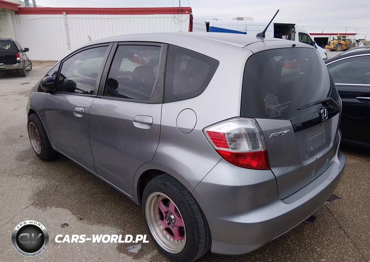 2010 Honda Fit VIN:JHMGE8H2XAS003786 - 3