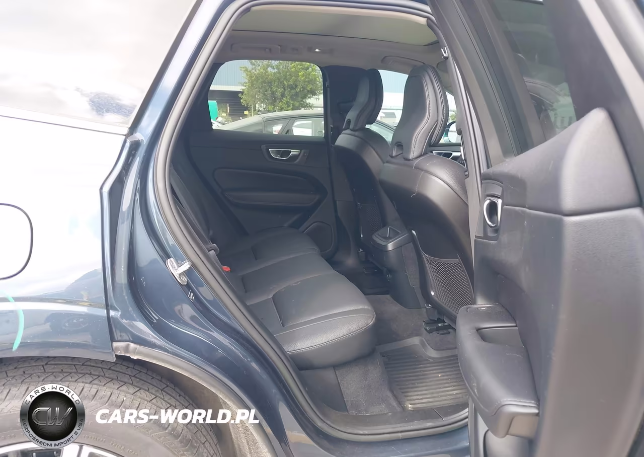 2023 Volvo Xc60 B5 Plus Bright Theme VIN:YV4L12RN2P1338084 - 8