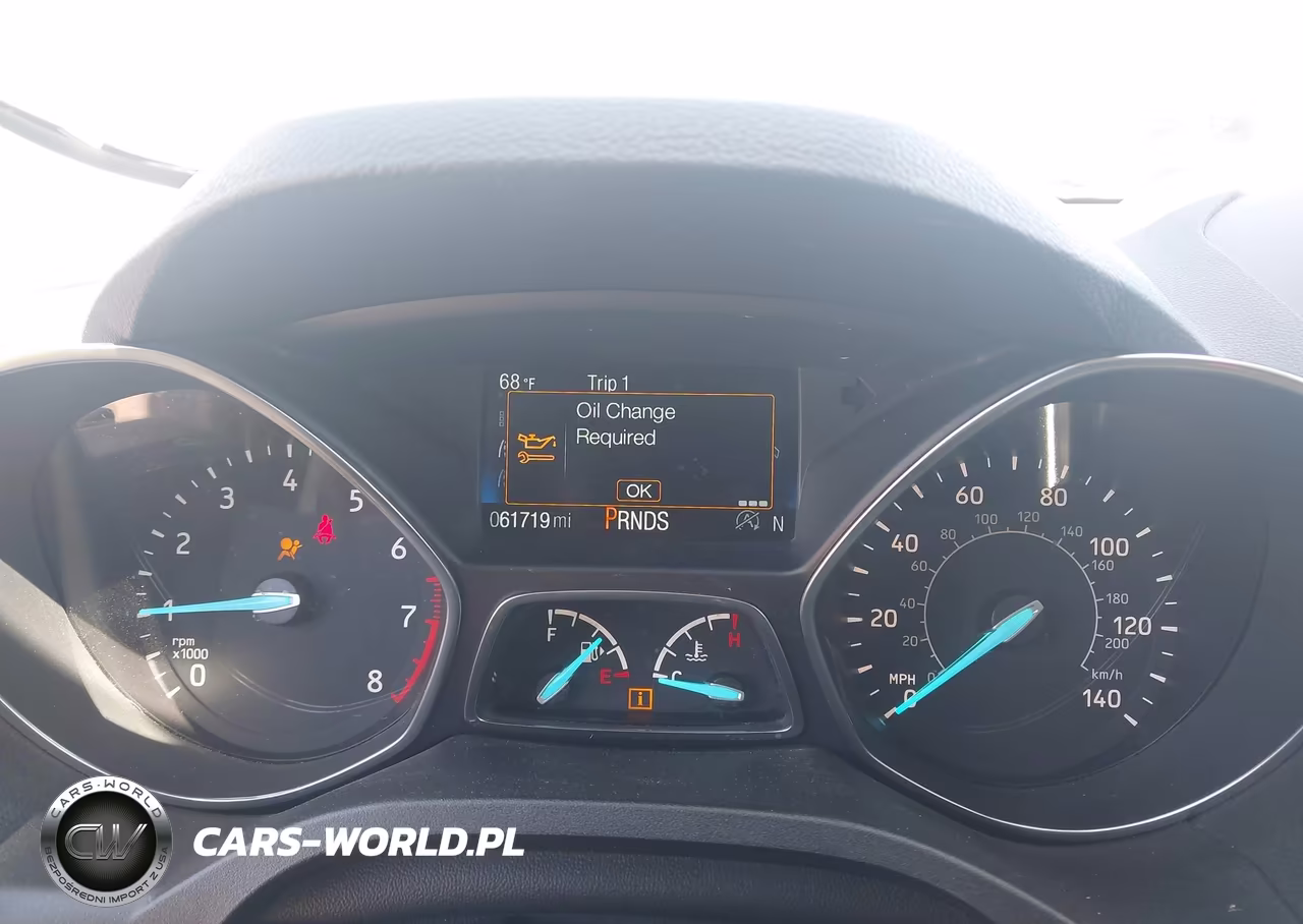 2019 Ford Escape Titanium VIN:1FMCU9J96KUB36403 - 7