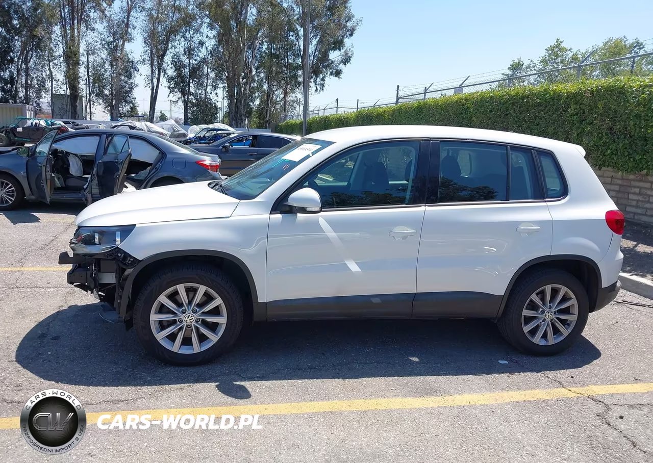 2017 Volkswagen Tiguan 2.0T-2.0T S VIN:WVGAV7AX9HK054340 - 15