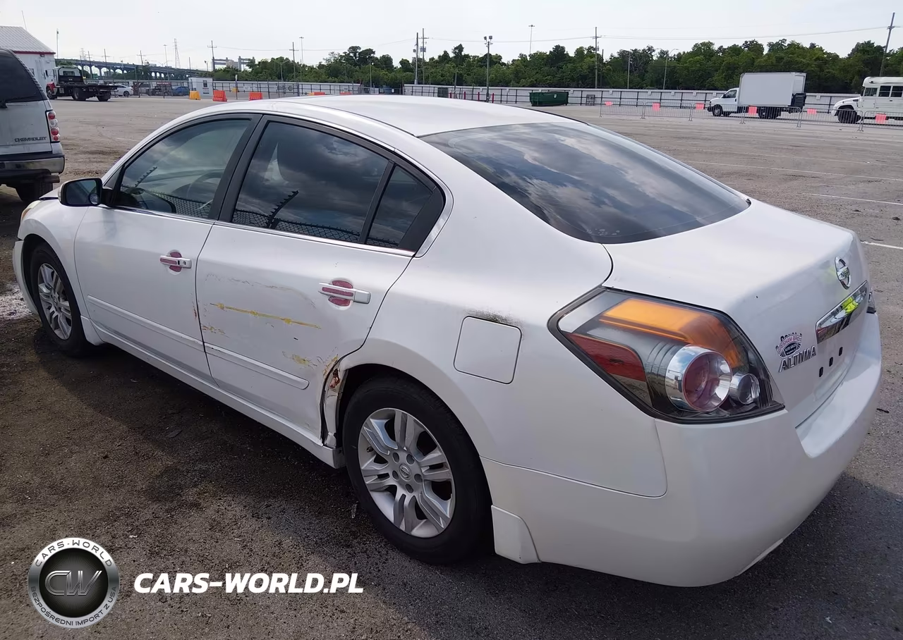 2011 Nissan Altima 2.5 S VIN:1N4AL2AP0BN492270 - 14