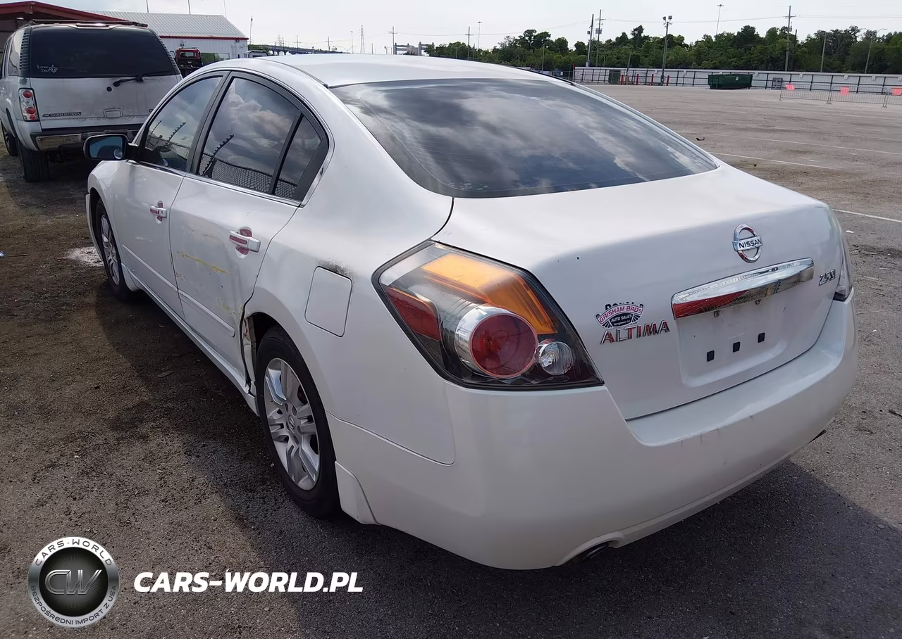 2011 Nissan Altima 2.5 S VIN:1N4AL2AP0BN492270 - 3