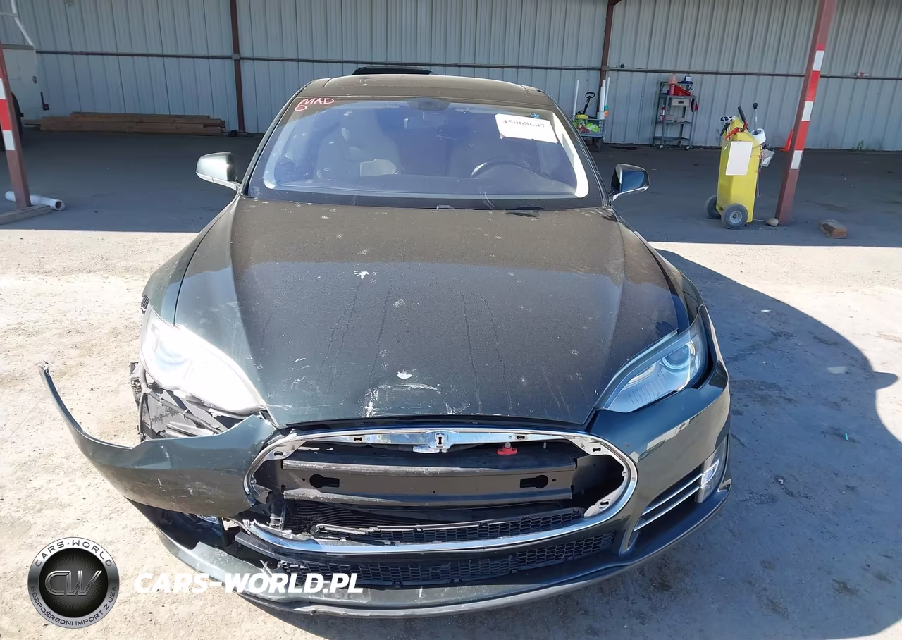 2013 Tesla Model S VIN:5YJSA1CN6DFP05136 - 12
