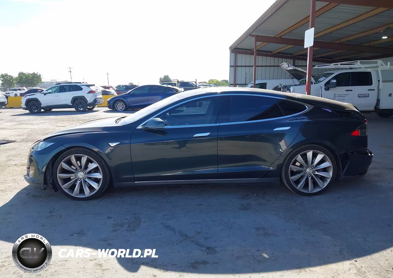 2013 Tesla Model S VIN:5YJSA1CN6DFP05136 - 14