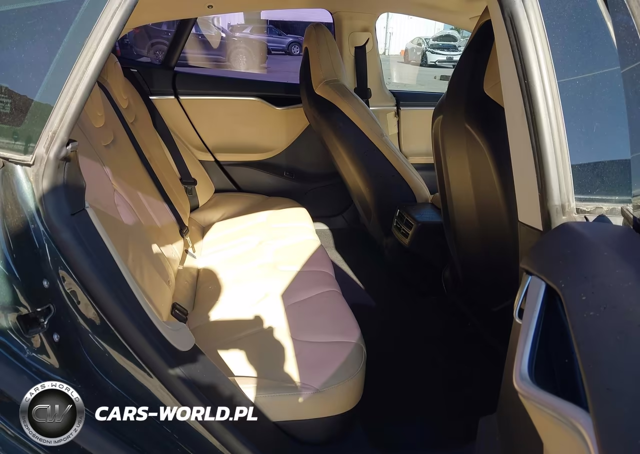 2013 Tesla Model S VIN:5YJSA1CN6DFP05136 - 8