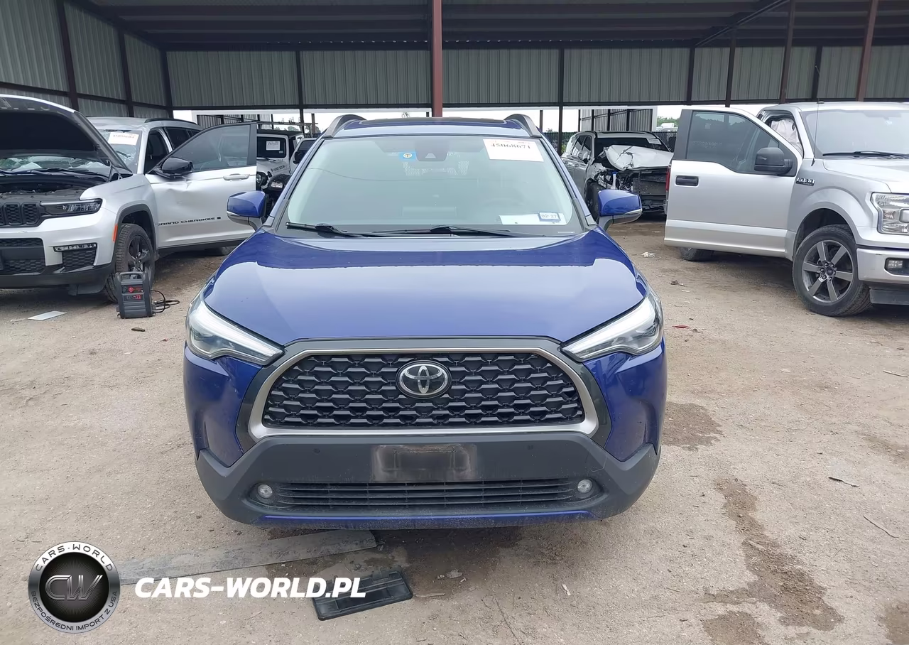 2022 Toyota Corolla Cross Xle VIN:7MUDAAAG8NV009362 - 12