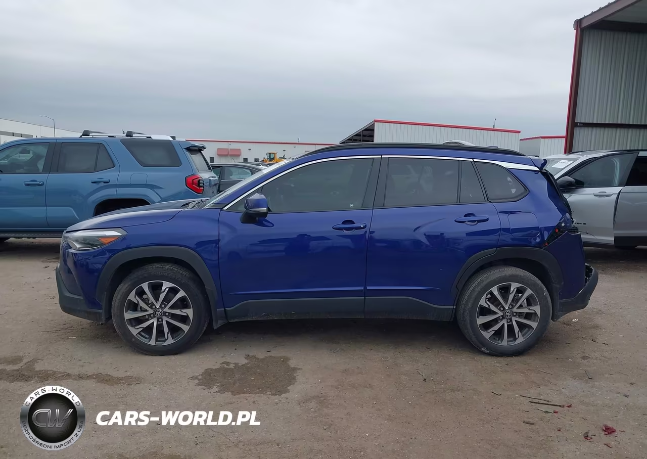 2022 Toyota Corolla Cross Xle VIN:7MUDAAAG8NV009362 - 14