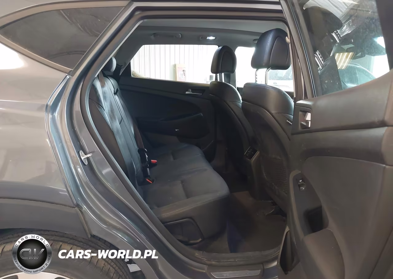 2017 Hyundai Tucson Limited VIN:KM8J3CA22HU370024 - 8