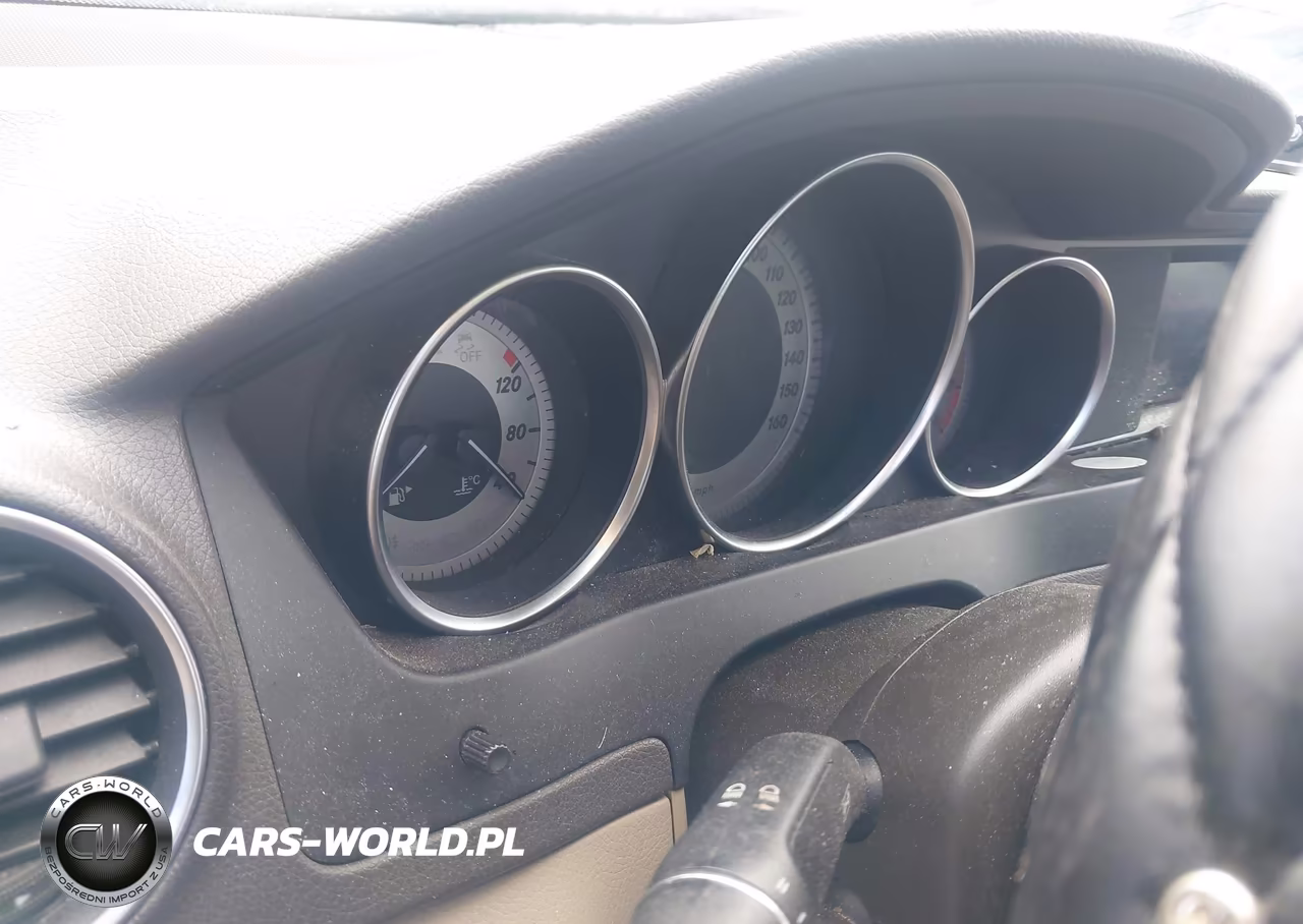 2014 Mercedes-Benz C 300 Sport 4Matic VIN:WDDGF8AB0EG234302 - 7
