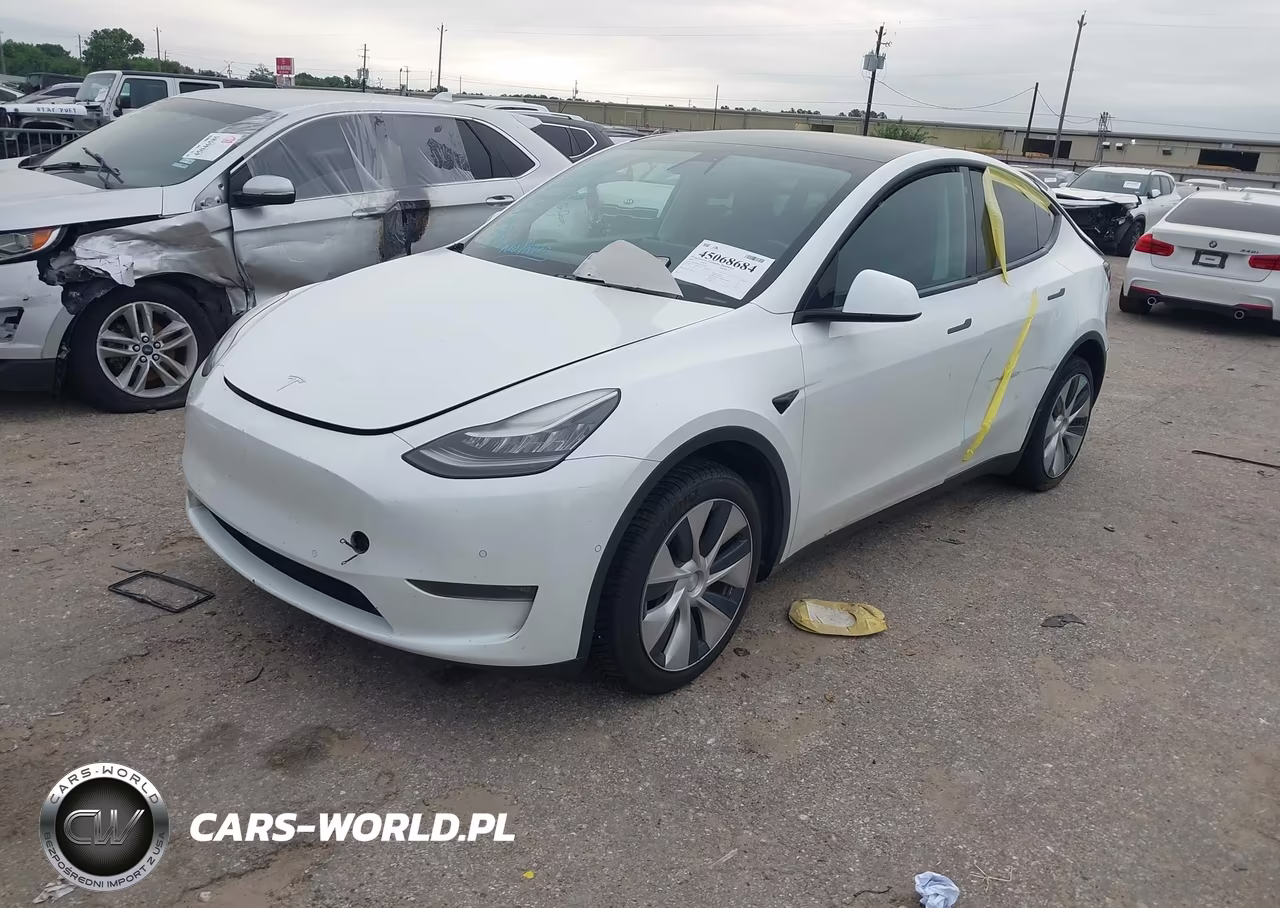 2020 Tesla Model Y Long Range Dual Motor All-Wheel Drive VIN:5YJYGDEE1LF032116 - 2