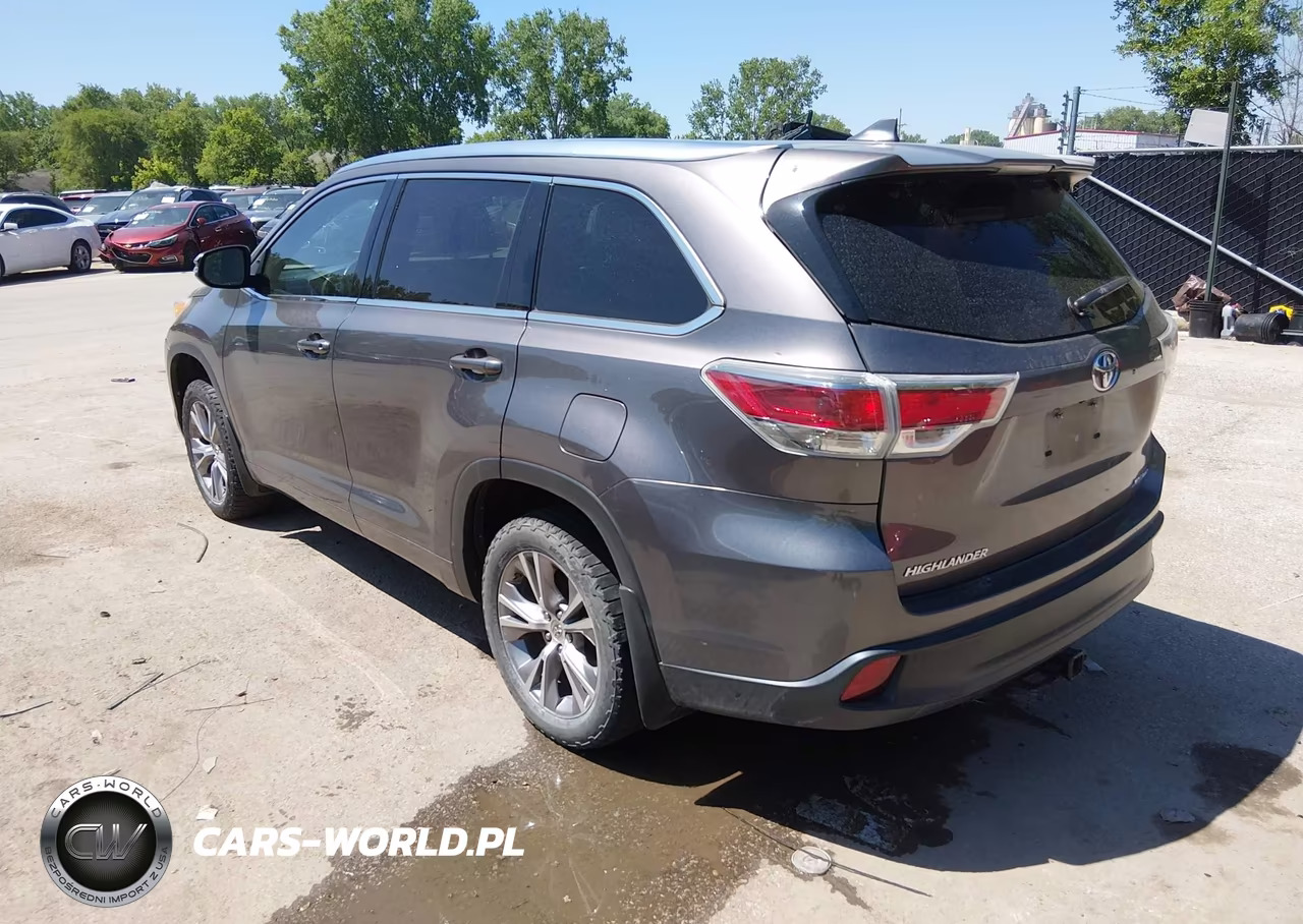 2014 Toyota Highlander Xle V6 VIN:5TDJKRFH9ES015228 - 3
