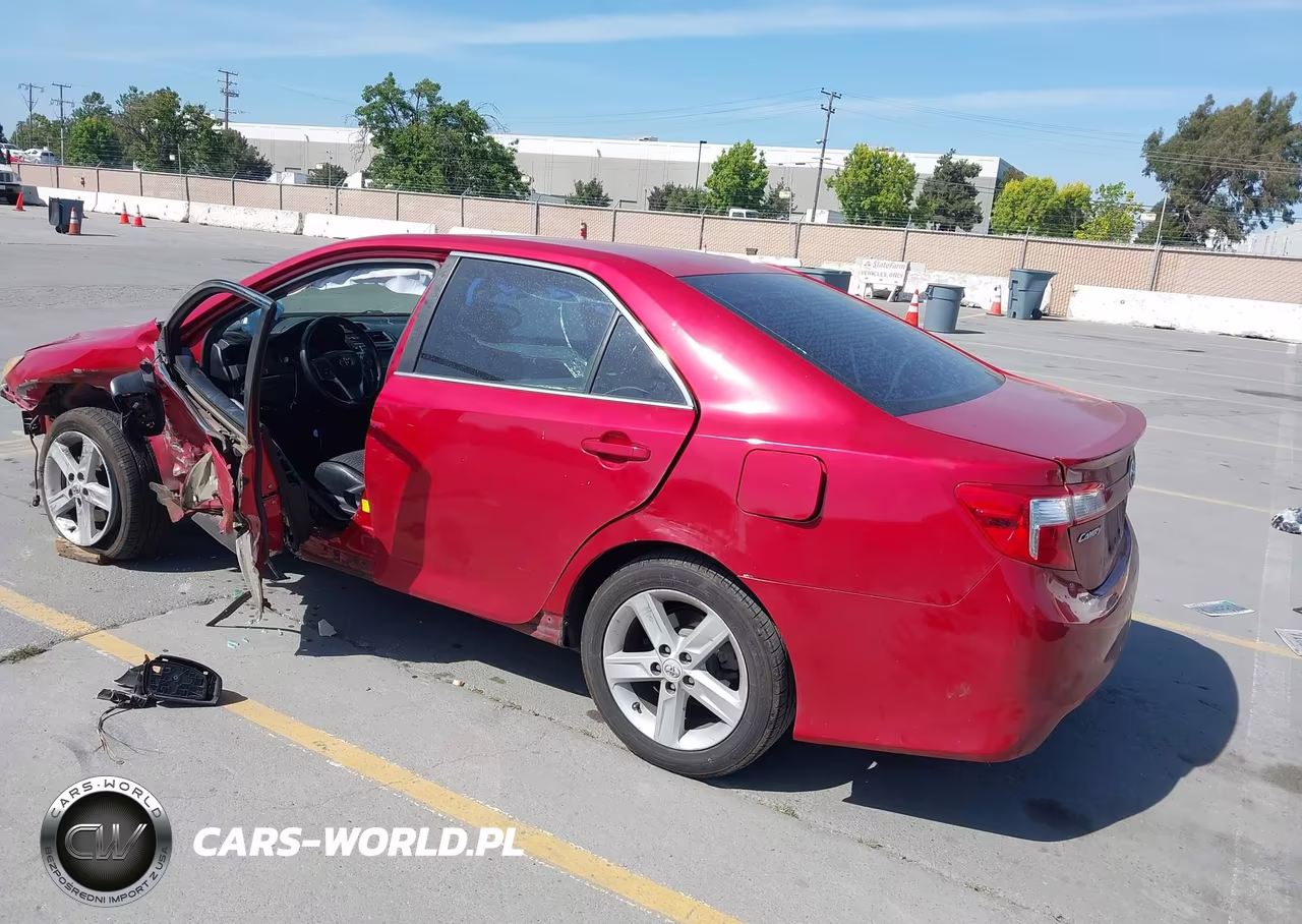 2012 Toyota Camry Se VIN:4T1BF1FK2CU547849 - 3
