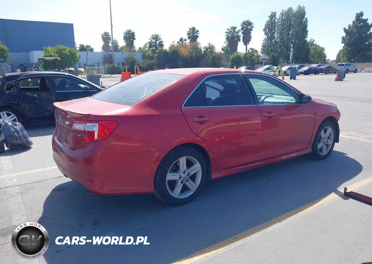 2012 Toyota Camry Se VIN:4T1BF1FK2CU547849 - 4
