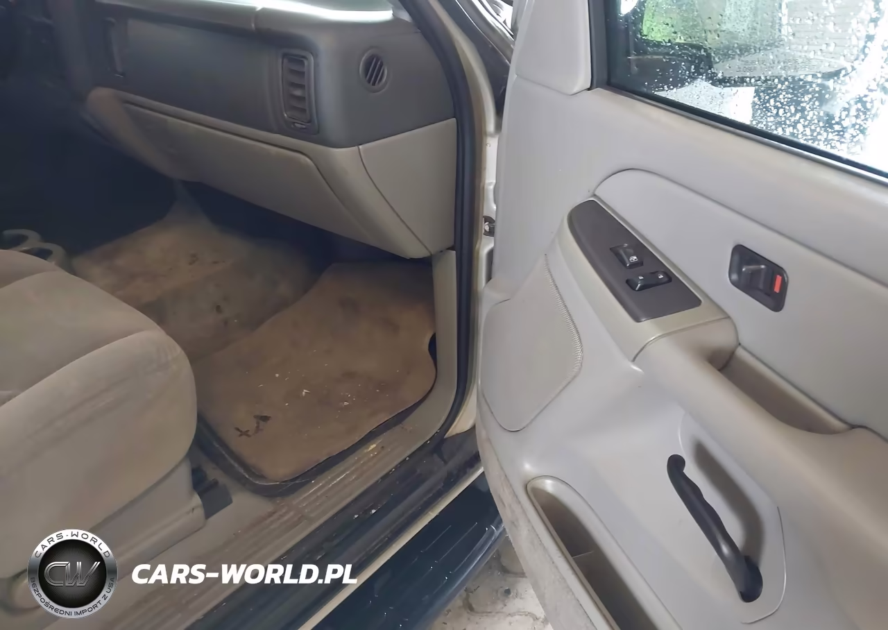 2004 Chevrolet Suburban 1500 Ls VIN:1GNEC16Z34J150023 - 5