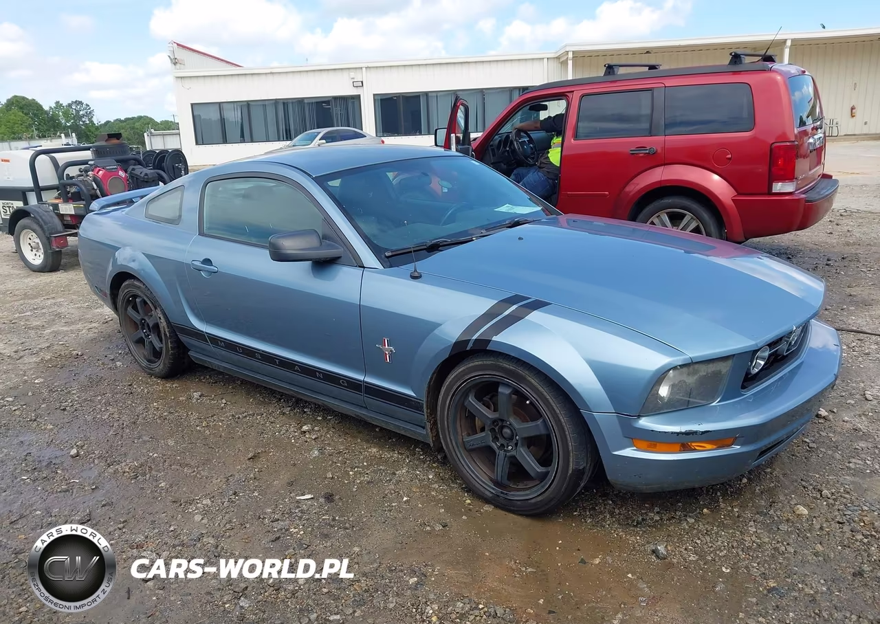2006 Ford Mustang V6