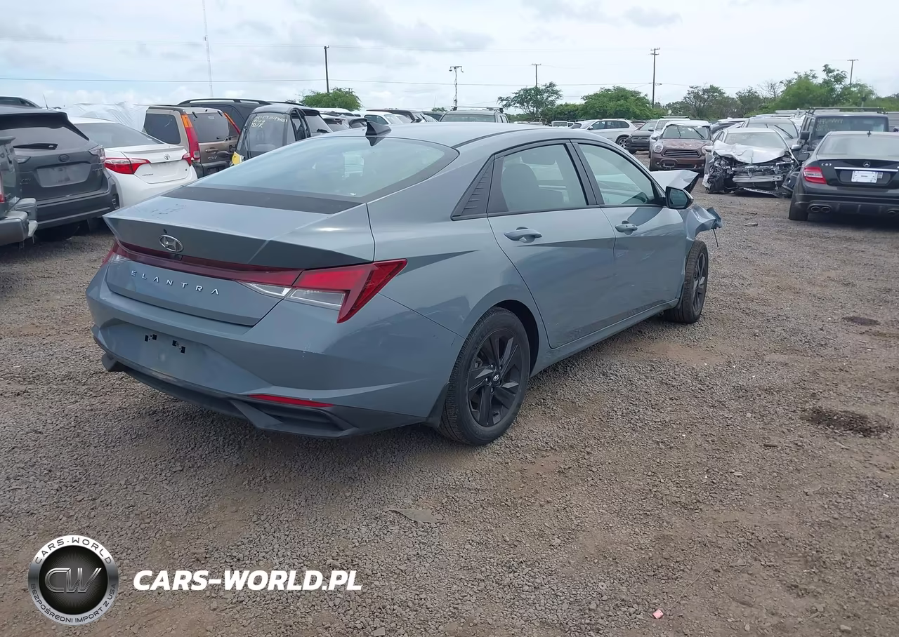 2021 Hyundai Elantra Sel VIN:KMHLM4AG7MU213039 - 4