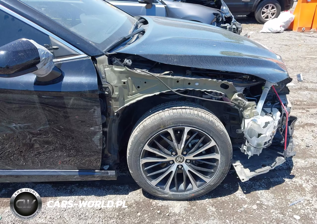2020 Toyota Camry Se-Se Nightshade Edition VIN:4T1G11AK9LU984503 - 19