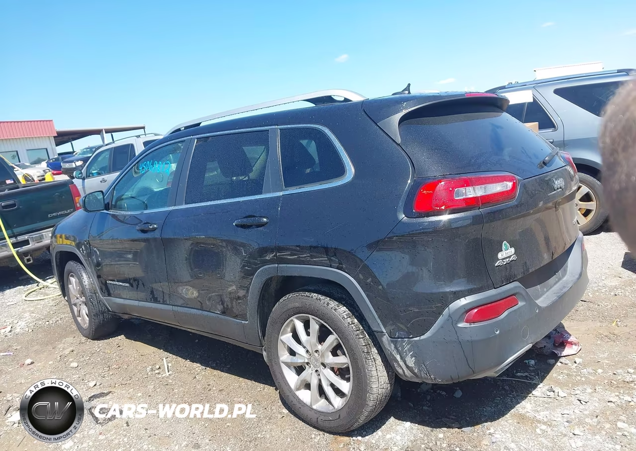 2015 Jeep Cherokee Limited VIN:1C4PJMDSXFW692417 - 14