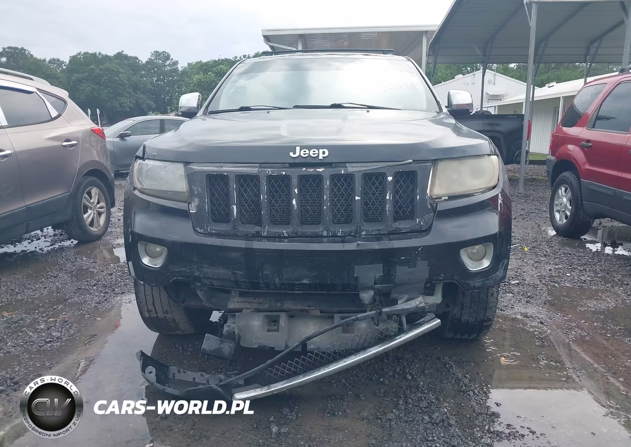 2013 Jeep Grand Cherokee Overland VIN:1C4RJECG8DC644781 - 12