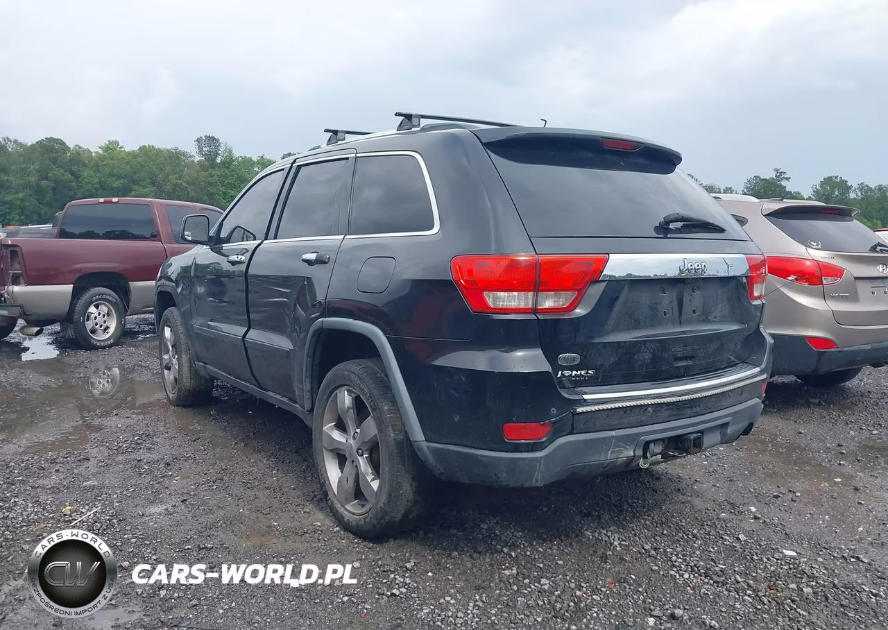 2013 Jeep Grand Cherokee Overland VIN:1C4RJECG8DC644781 - 3