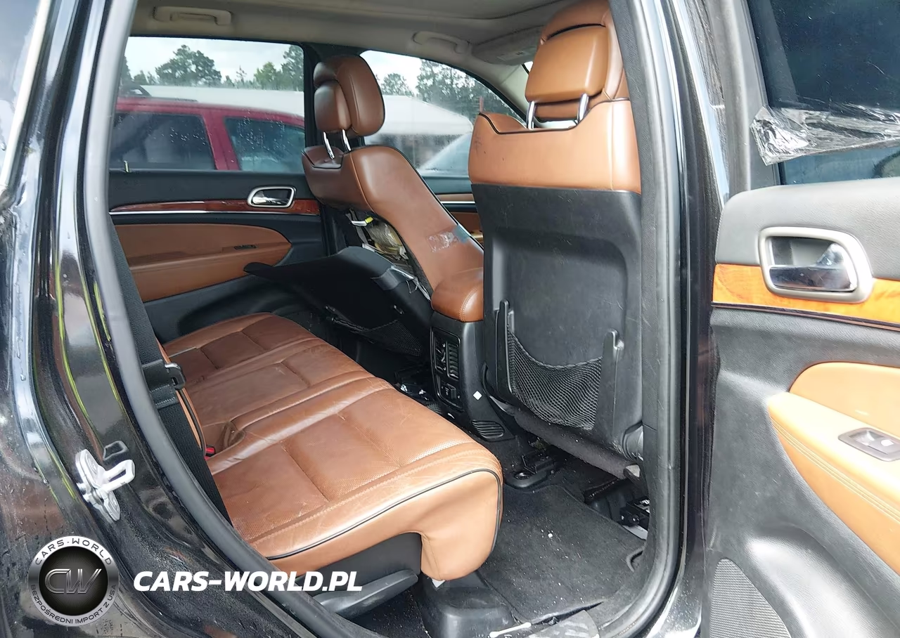 2013 Jeep Grand Cherokee Overland VIN:1C4RJECG8DC644781 - 8