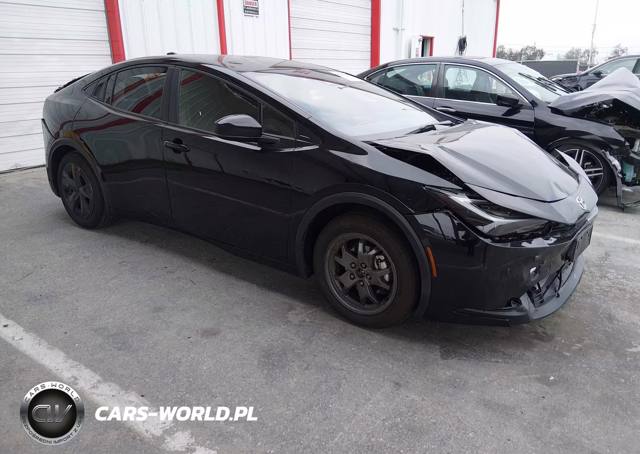 2026 Toyota Prius Le – zdjęcie 1 z 16