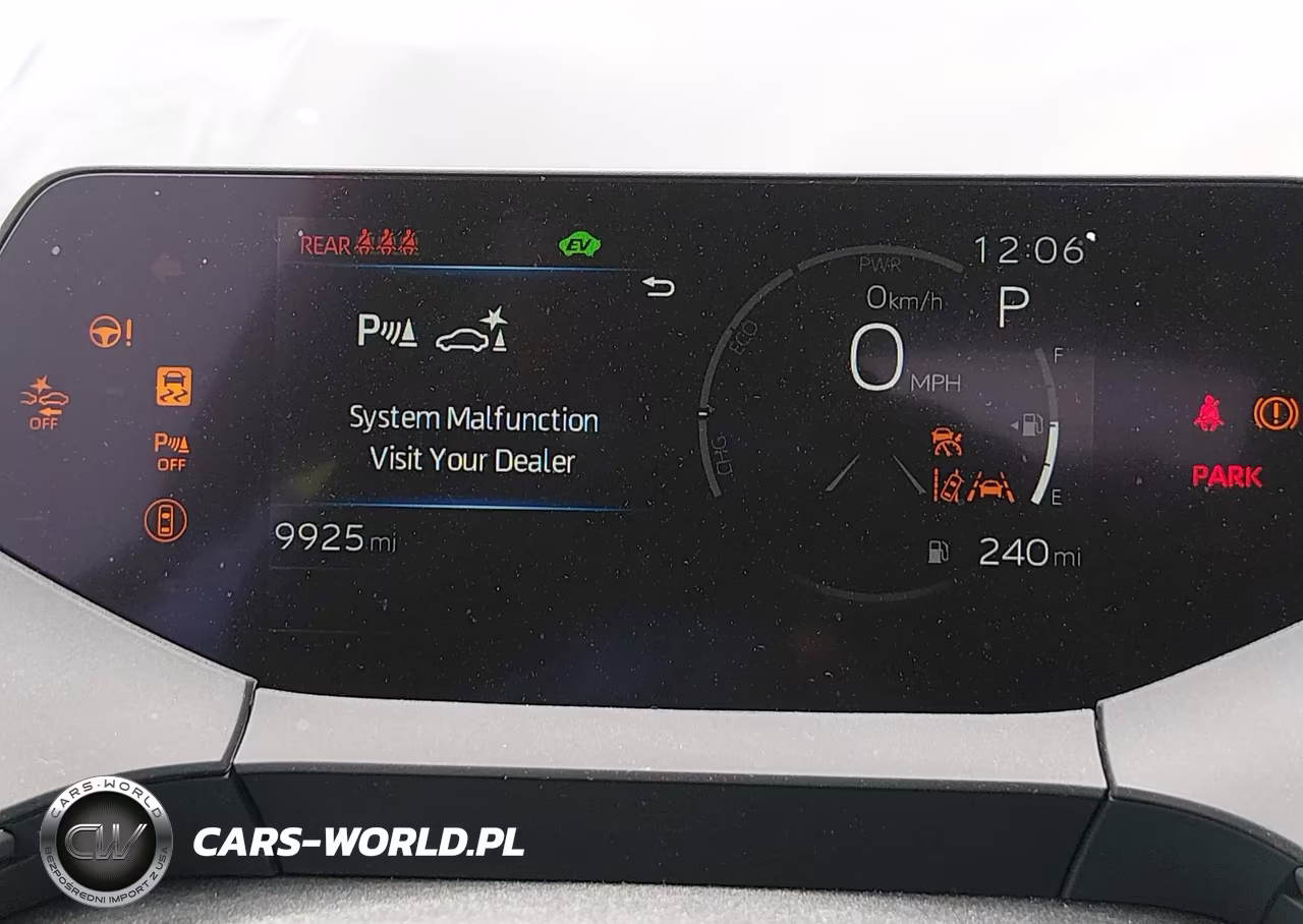 2026 Toyota Prius Le VIN:JTDACAAU8T3066849 - 15