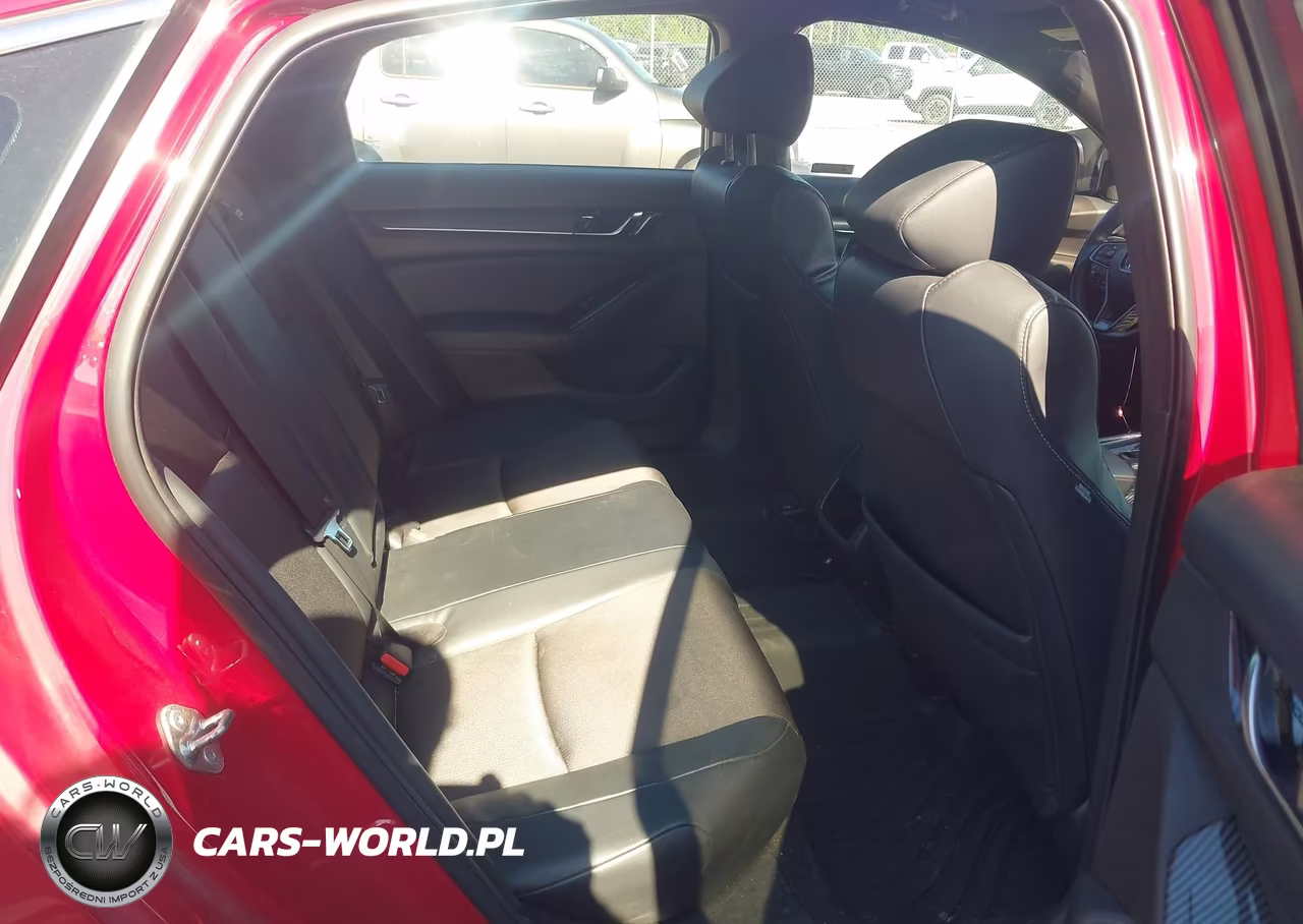 2018 Honda Accord Sport VIN:1HGCV1F35JA224559 - 8