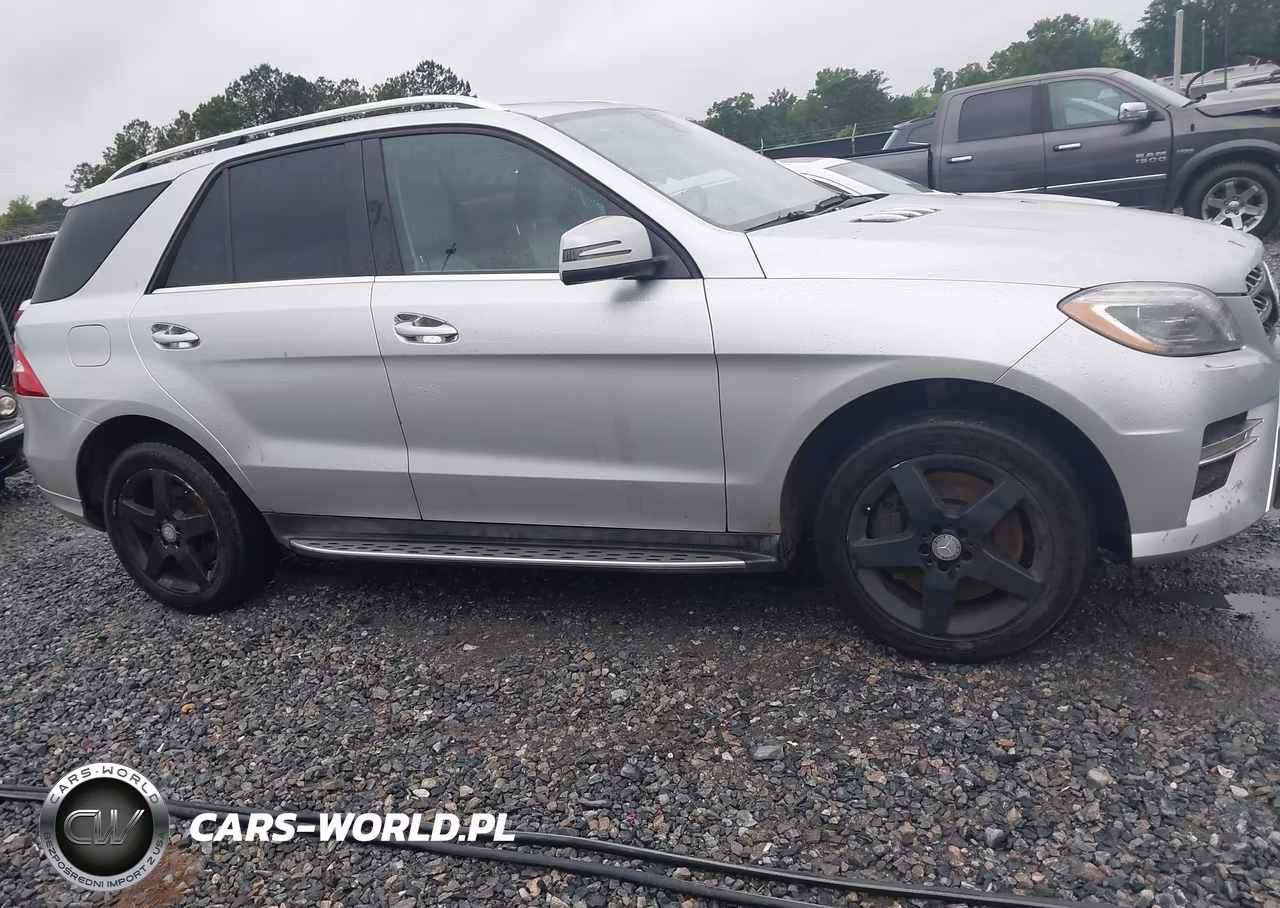 2013 Mercedes-Benz Ml 550 4Matic VIN:4JGDA7DB7DA097857 - 13