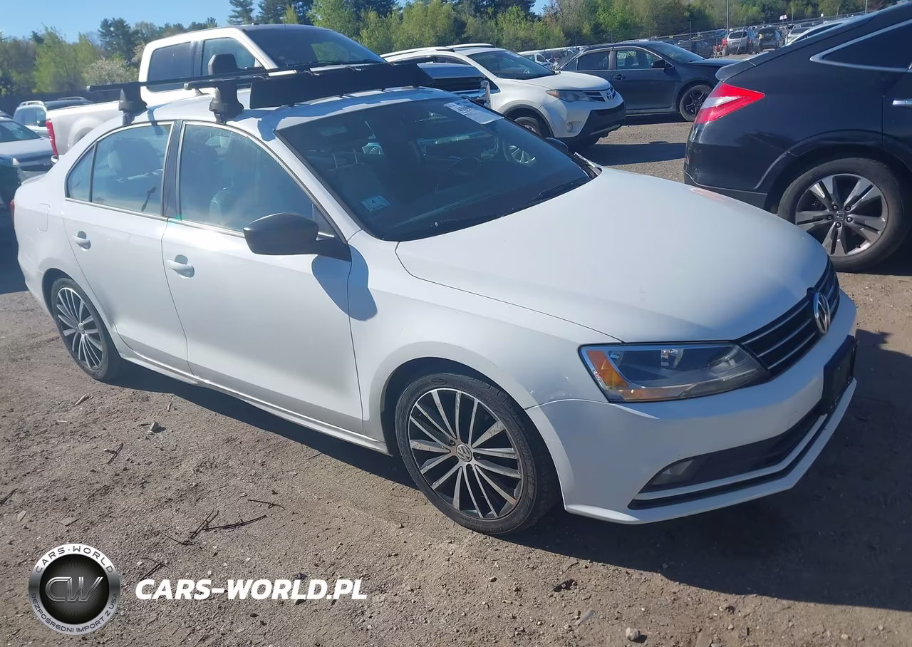 2016 Volkswagen Jetta 1.8T Sport – zdjęcie 1 z 16