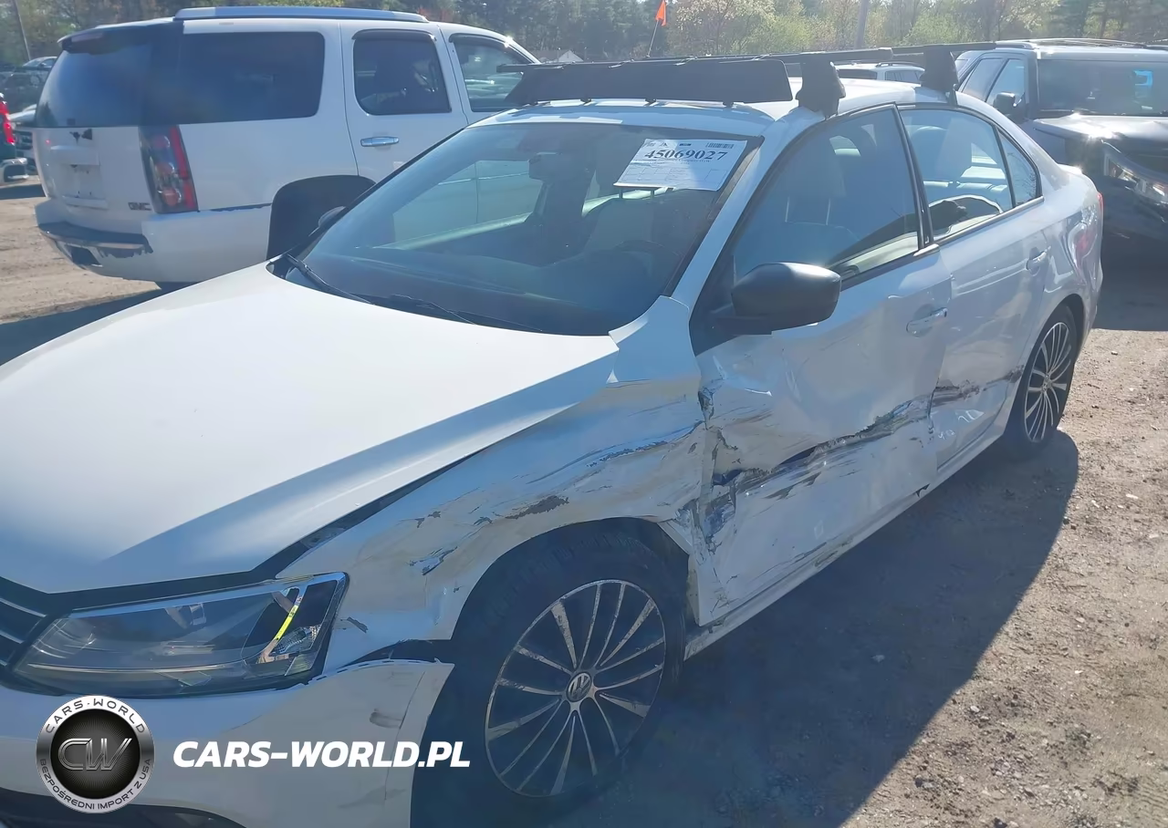 2016 Volkswagen Jetta 1.8T Sport VIN:3VWD17AJ8GM228587 - 6