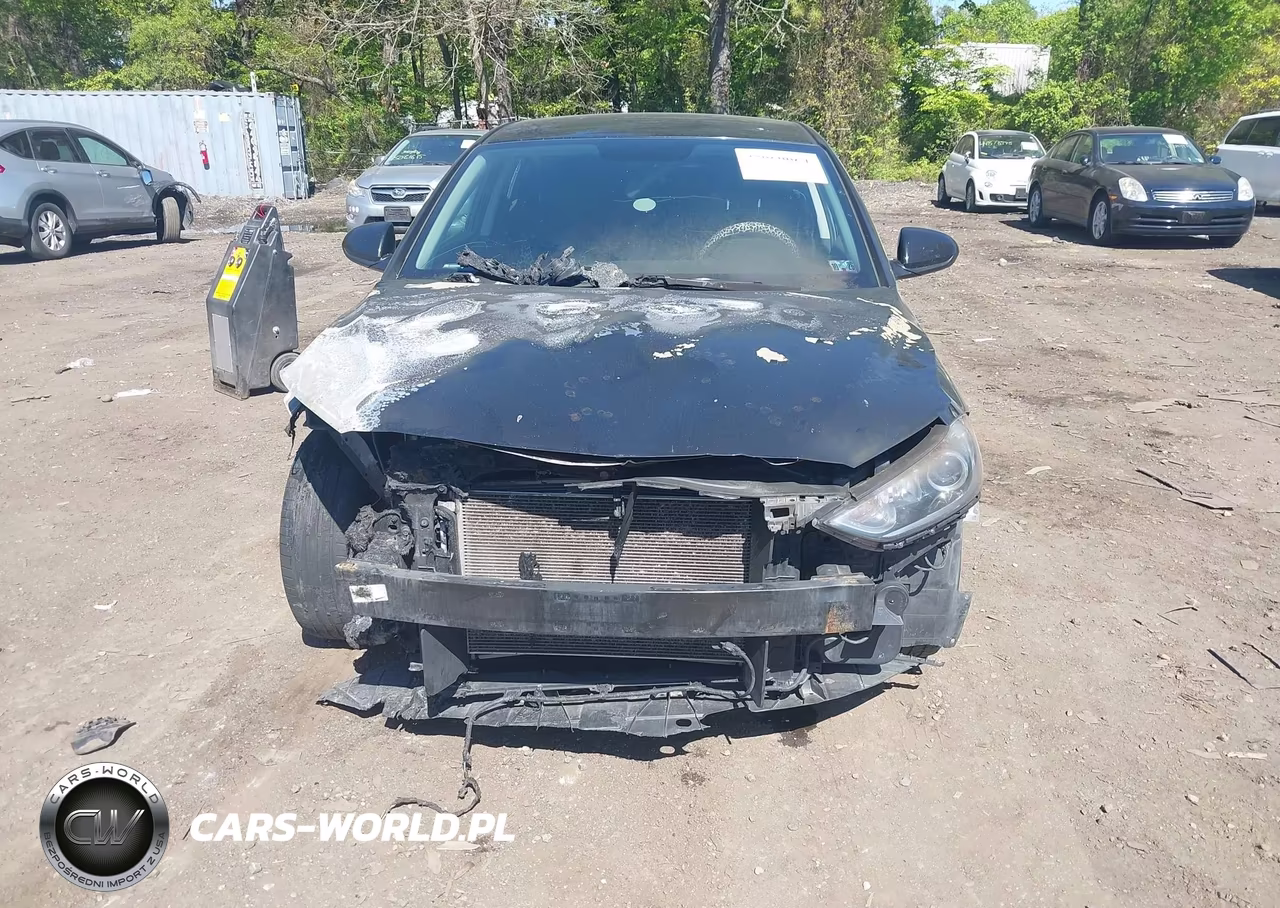 2018 Hyundai Elantra Sel VIN:5NPD84LF3JH254159 - 6