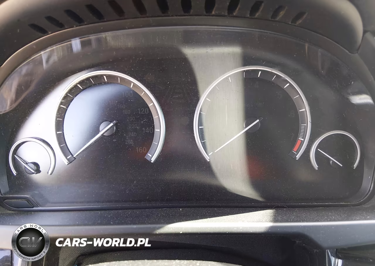 2015 BMW X5 xDrive50I VIN:5UXKR6C50F0J74134 - 7