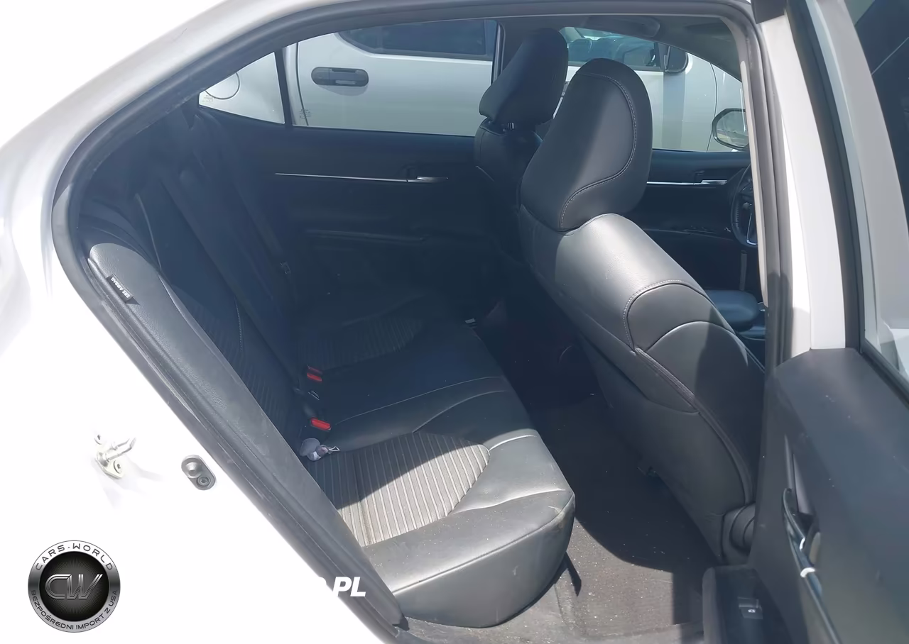 2019 Toyota Camry Se VIN:4T1B11HK4KU797040 - 8