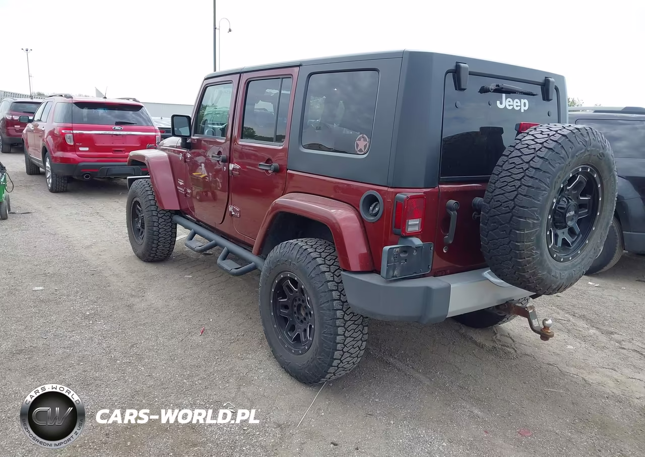 2008 Jeep Wrangler Unlimited Sahara VIN:1J4GA59128L632684 - 3