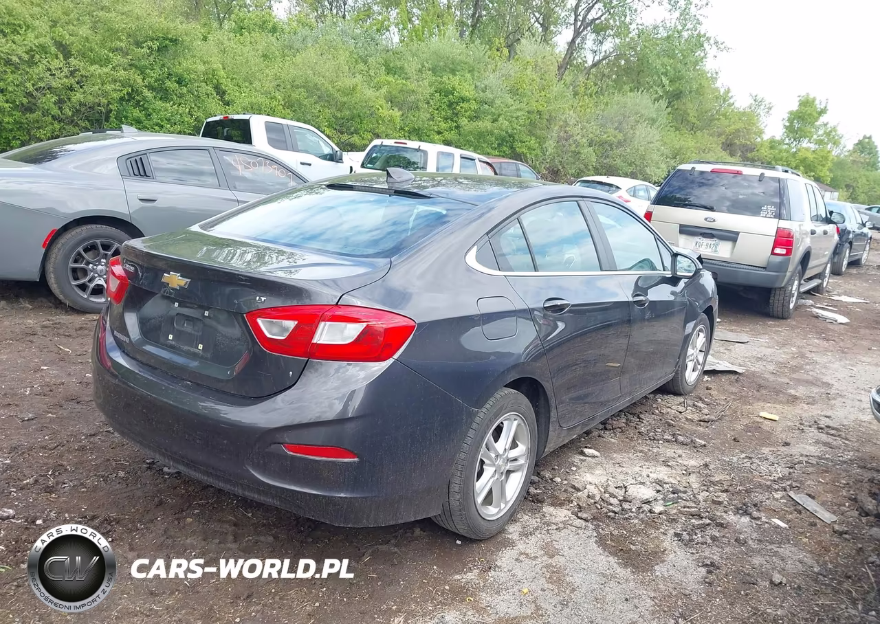 2017 Chevrolet Cruze Lt Auto VIN:1G1BE5SM5H7232788 - 4