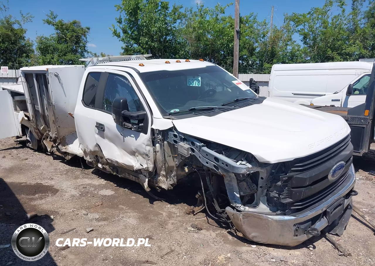 Główne zdjęcie 2019 Ford F-550 Chassis Lariat-Xl-Xlt