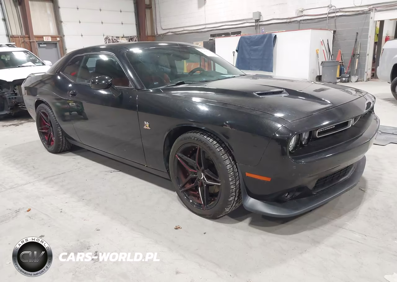 2015 Dodge Challenger R-T Scat Pack