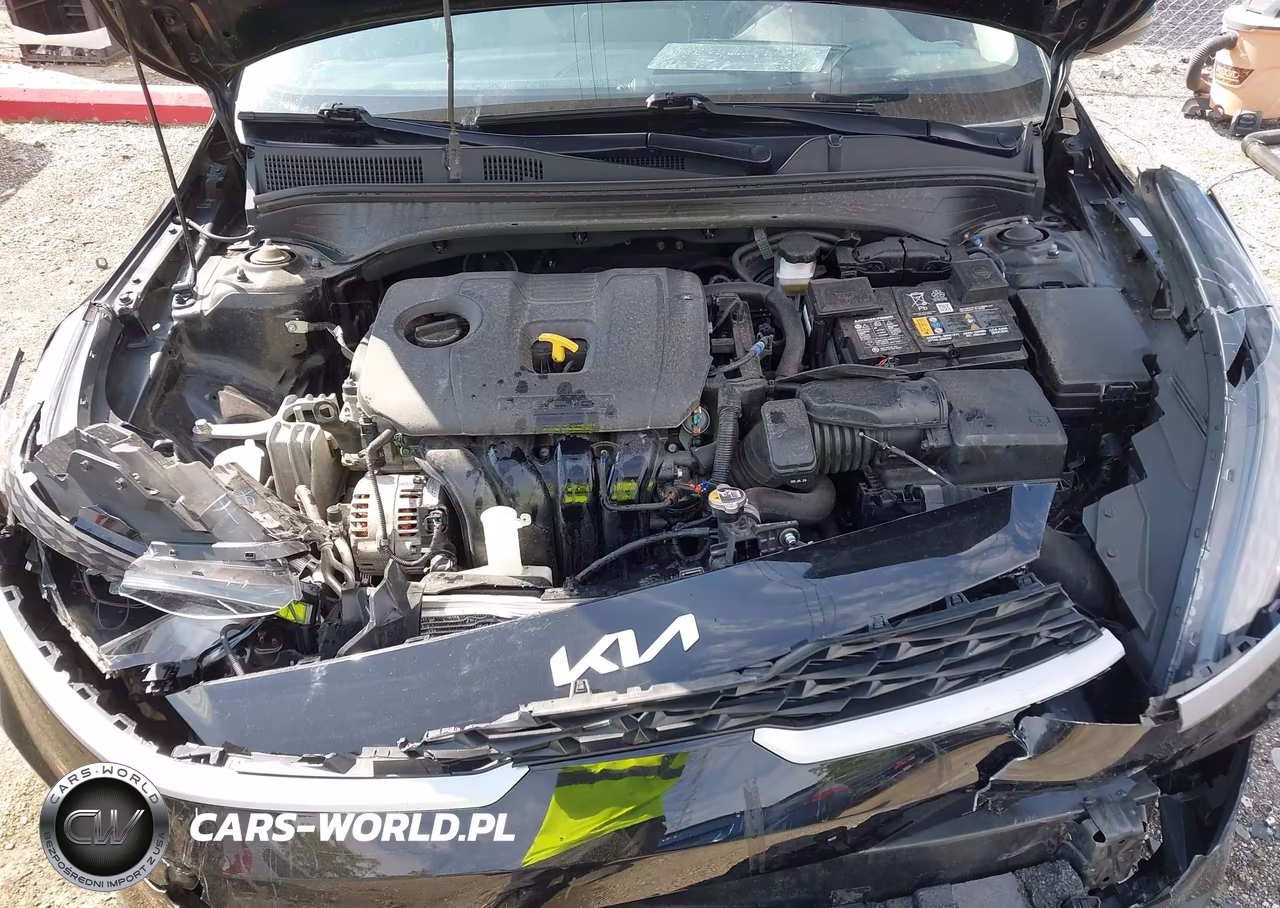 2023 Kia Forte Lxs VIN:3KPF24AD0PE563225 - 10