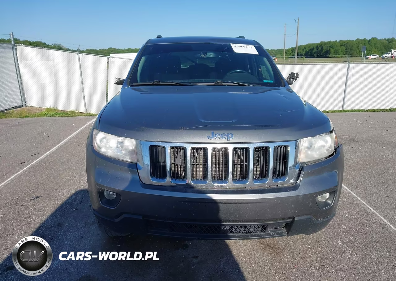 2013 Jeep Grand Cherokee Laredo VIN:1C4RJFAGXDC593986 - 12
