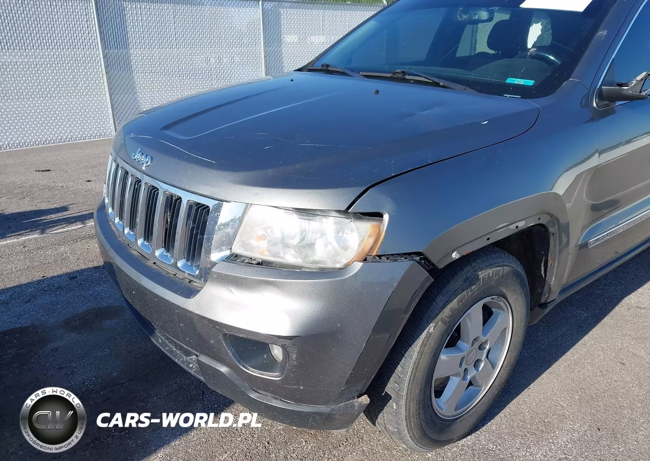 2013 Jeep Grand Cherokee Laredo VIN:1C4RJFAGXDC593986 - 6