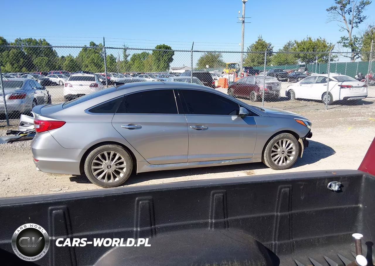 2015 Hyundai Sonata Limited VIN:5NPE34AF9FH038913 - 14