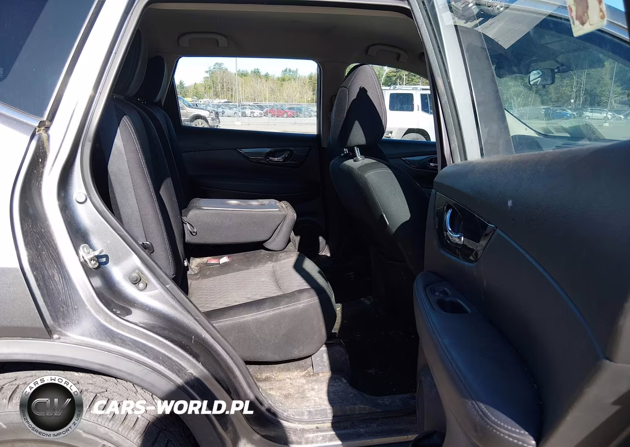 2018 Nissan Rogue S VIN:KNMAT2MV9JP504066 - 8