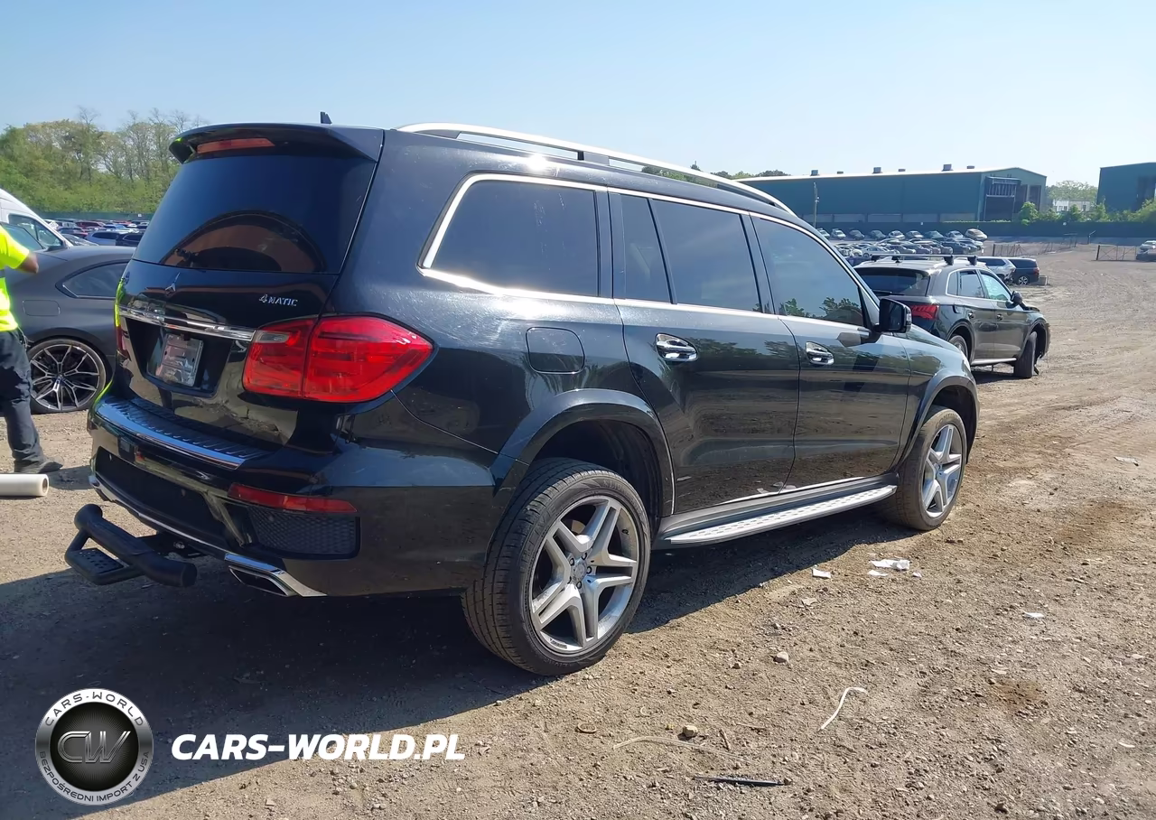 2014 Mercedes-Benz Gl 550 4Matic VIN:4JGDF7DE9EA316430 - 4