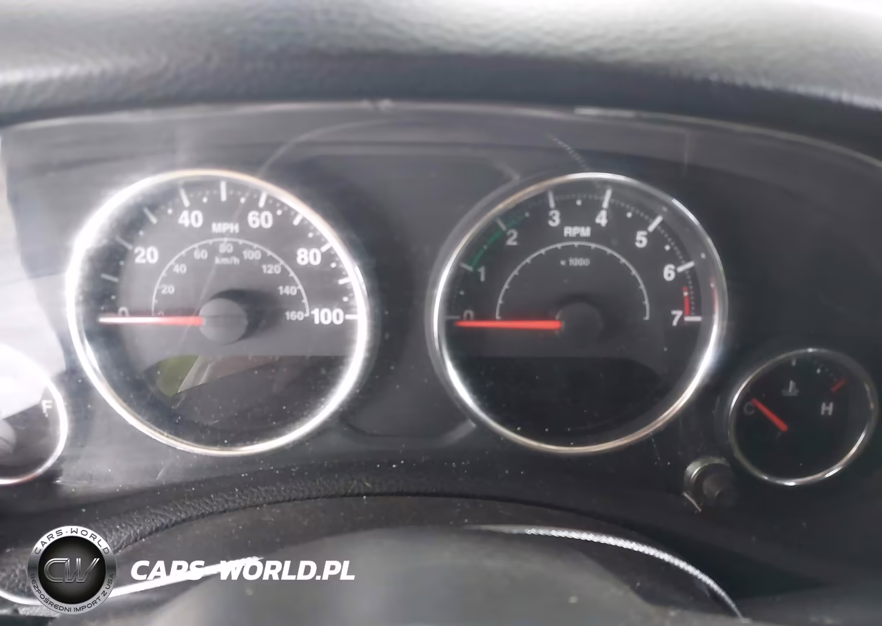 2014 Jeep Wrangler Unlimited Sport VIN:1C4HJWDG8EL177444 - 7