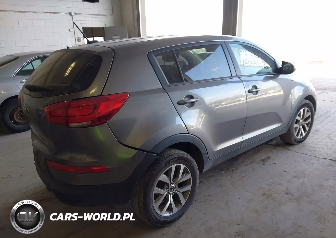 2016 Kia Sportage Lx VIN:KNDPBCAC3G7879367 - 4
