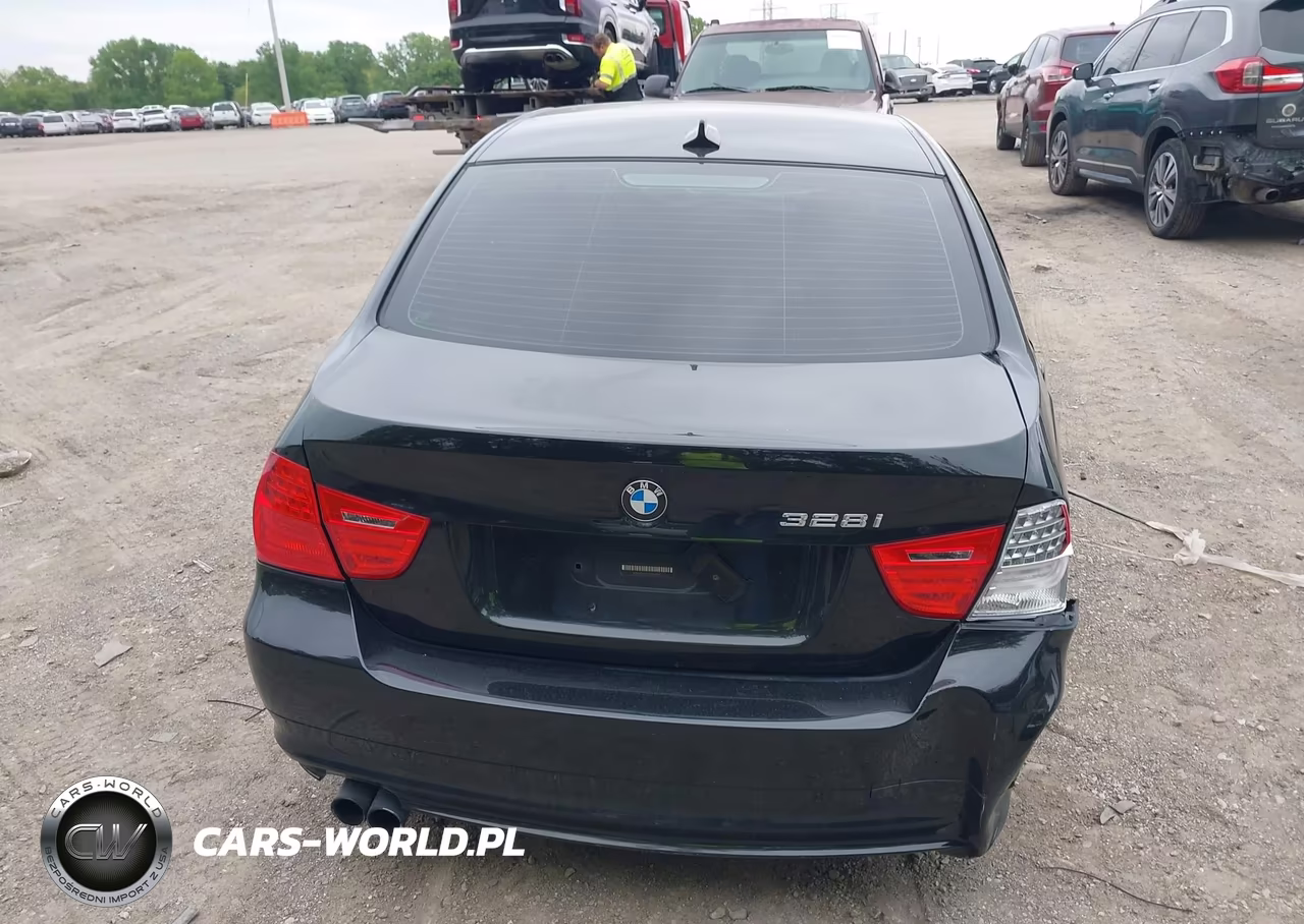 2011 BMW 328I xDrive VIN:WBAPK5C57BA662147 - 12