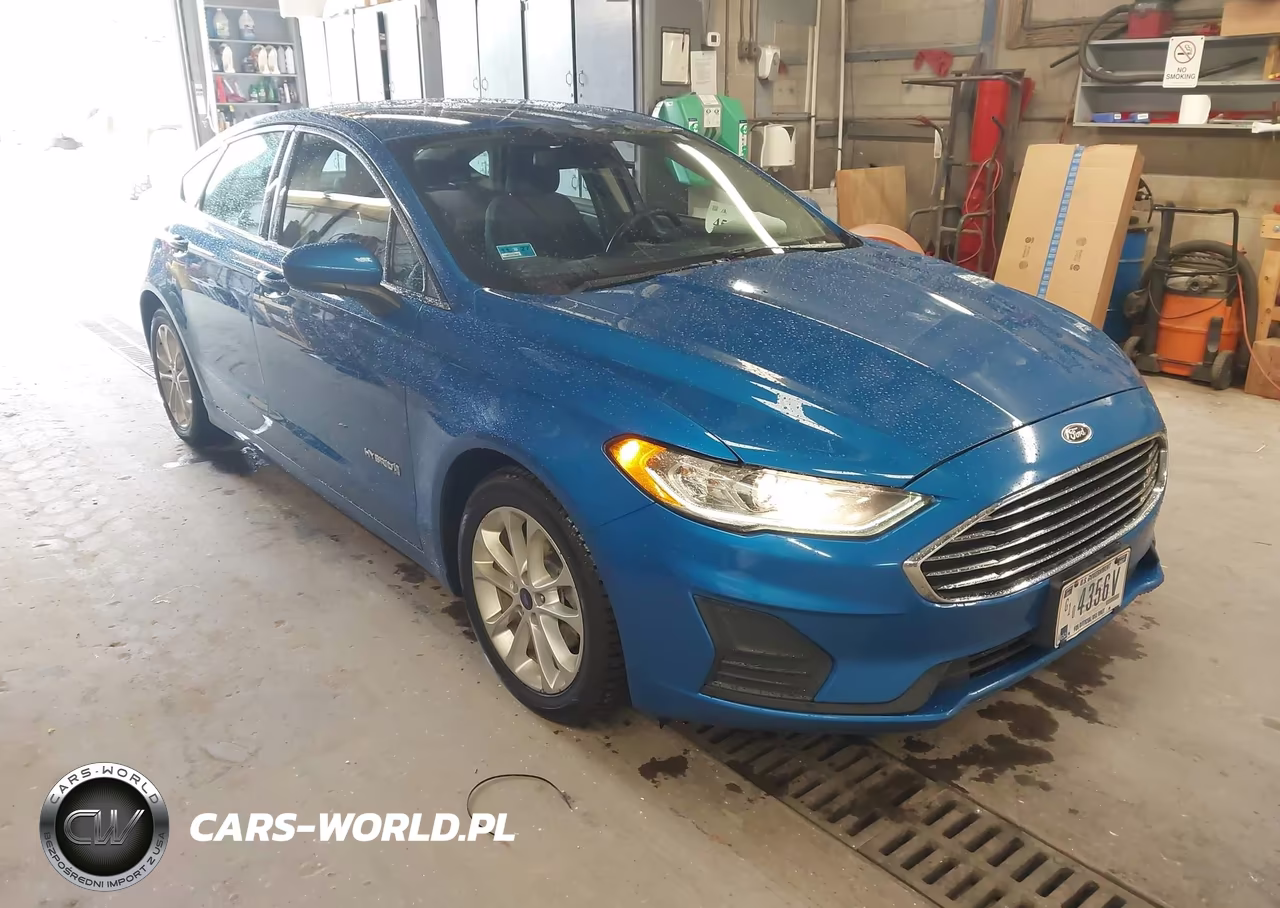 Główne zdjęcie 2019 Ford Fusion Hybrid Se